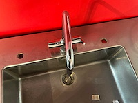 Franke spoeltafel met kokendwaterkraan - afbeelding 2 van  3