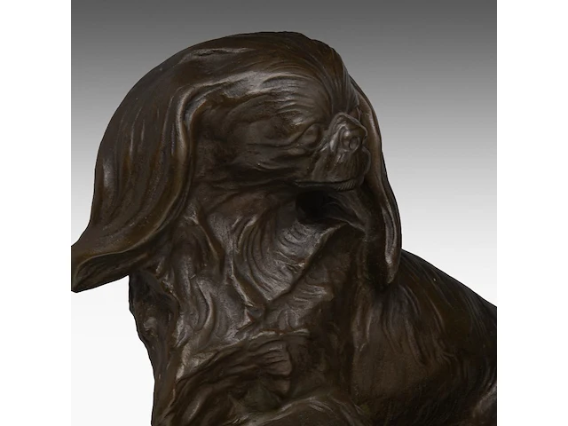 Frans jochems (1880-1949), two pekingese dogs, patinated bronze, cast by corbeels, antwerp the bronze: 33 x 66 cm. (12.99 x 25.98 in.), with marble base: 37 x 71 cm. (14.57 x 27.94 in.) - afbeelding 9 van  9