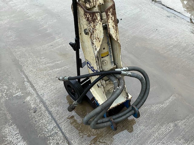 Frd f1 hydraulische breekhamer - afbeelding 4 van  5