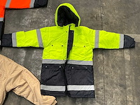 Free2.be diverse winterjassen (15x) - afbeelding 2 van  8