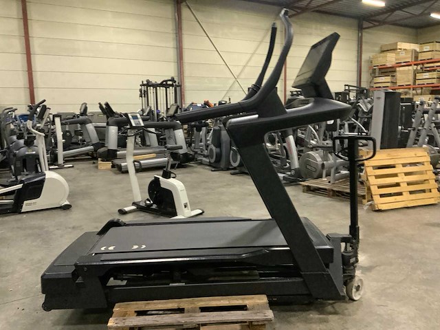 Freemotion commercial incline en decline treadmill loopband - afbeelding 4 van  5