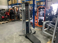 Freemotion row hamstring krachtstation - afbeelding 1 van  4