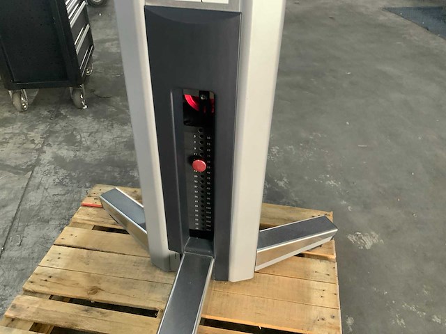 Freemotion schoulder cable machine krachtstation - afbeelding 3 van  5
