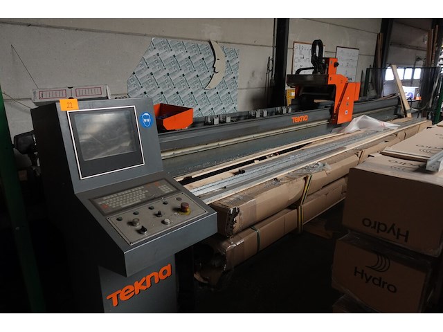 Freesmachine tekna - afbeelding 8 van  14