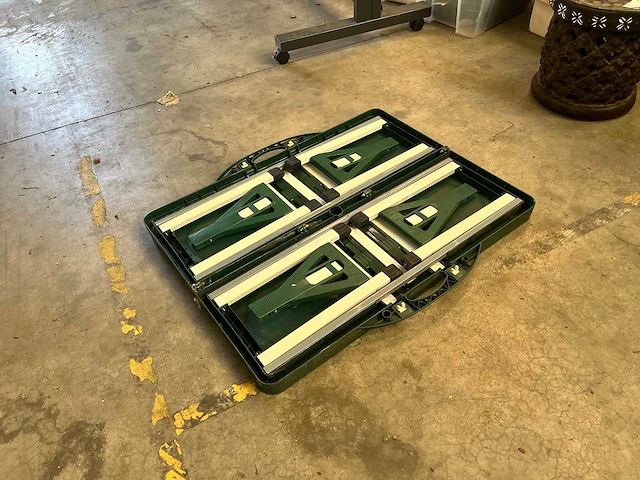 Frendo campingtafel - afbeelding 1 van  7