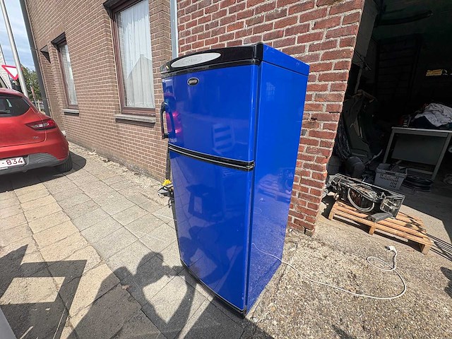 Fresch en cool vintage look refrigerators - afbeelding 2 van  4