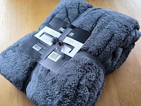Fresh & co teddy dekbedovertrek & 2 kussenslopen kleur : donkergrijs maat : 200x220 - afbeelding 2 van  3