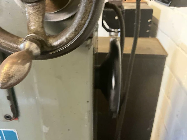 Friedrich deckel fp1 nclusief een bijhorende gereedschapskast - freesmachines - afbeelding 17 van  18