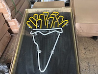 Frietzak logo decoratie neon verlichting (2x) - afbeelding 2 van  2