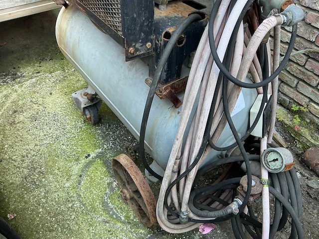 Frigidaire luchtcompressor - afbeelding 3 van  6
