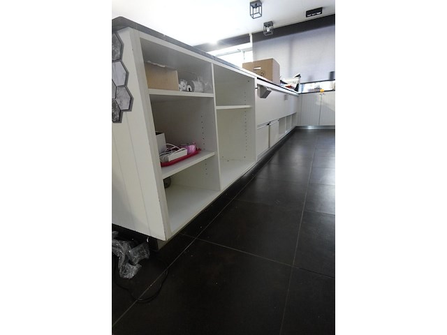 Frigotoonbank in u-vorm - afbeelding 11 van  17