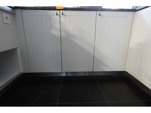 Frigotoonbank in u-vorm - afbeelding 13 van  17