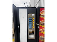 Frijado - euro vendor - hot food matic - verkoopautomaat - afbeelding 2 van  2