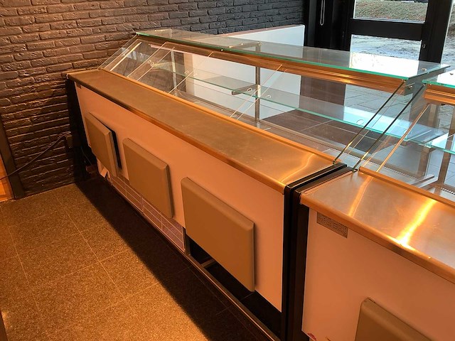 Frilixa - stuart est - koelvitrine - afbeelding 1 van  8