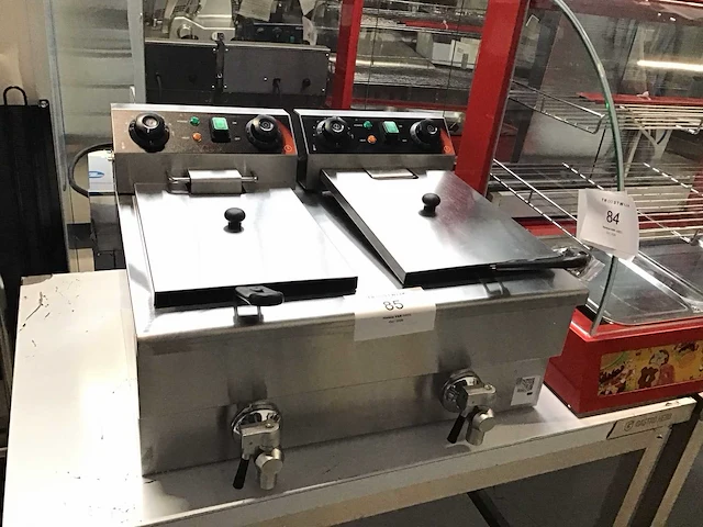 Friteuse 2x8l met timer - afbeelding 2 van  7