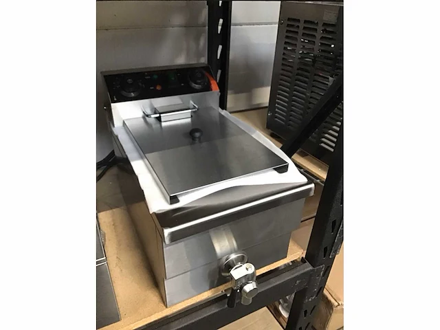 Friteuse 9l met aftapkraan - afbeelding 5 van  6