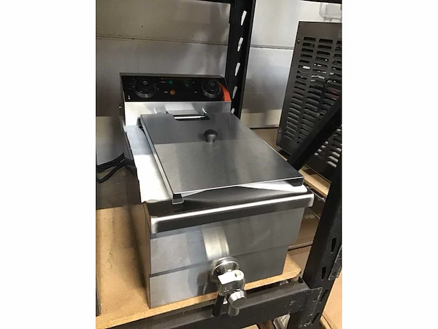 Friteuse 9l met aftapkraan - afbeelding 6 van  6