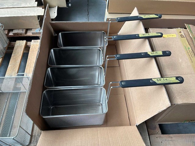 Frituurmand nieuwstaat (4x) - afbeelding 1 van  3