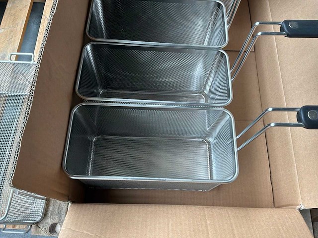 Frituurmand nieuwstaat (4x) - afbeelding 3 van  3