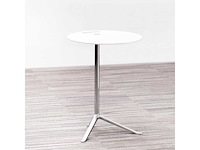 Fritz hansen - littje friend - bijzettafel