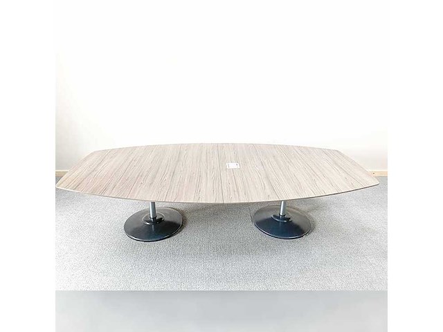 Fritz hansen - ovale vergadertafel - vergadertafel - afbeelding 1 van  17