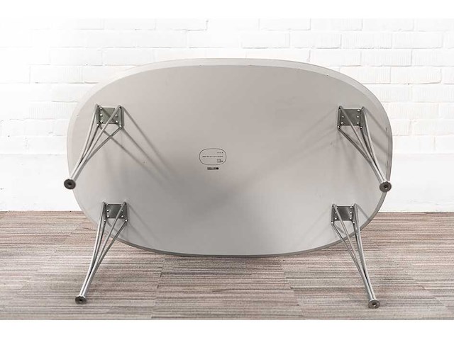 Fritz hansen - ton - b613 - tafel - afbeelding 4 van  18
