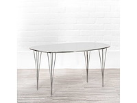 Fritz hansen - ton - b613 - tafel