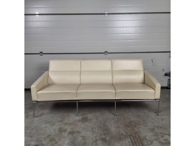 Fritz hansen series 3300 design bank/zetel - afbeelding 1 van  15