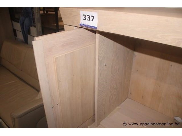 Frodo tv-meubel met inschuifdeuren - blad in fineereik - afbeelding 3 van  3