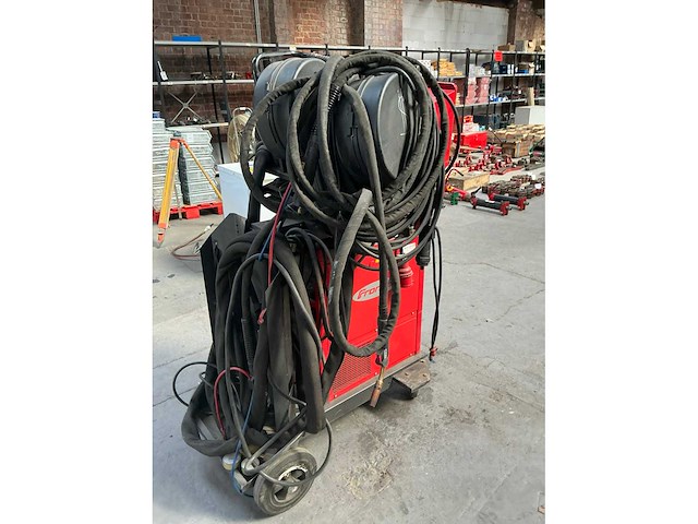 Fronius transpuls synergic 4000 mig/mag lasapparaat - afbeelding 13 van  17