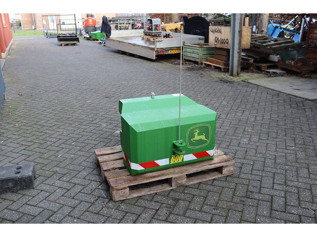 Frontgewicht john deere 600kg nieuw - afbeelding 1 van  1