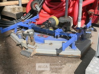 Frontmaaier iseki - afbeelding 1 van  6