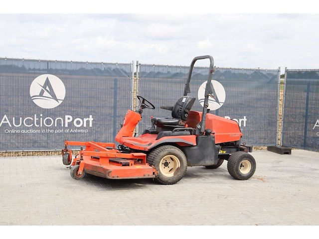Frontmaaier kubota f3680 diesel 26.3kw 2006 - afbeelding 1 van  1