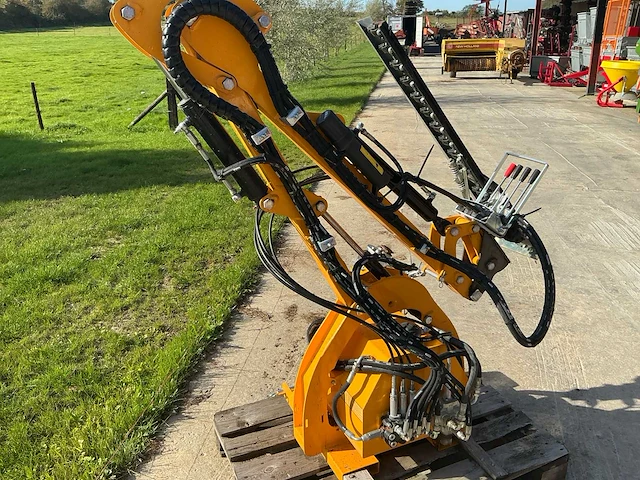 Frontoni fly 120 heggenschaar hydraulisch bediening - afbeelding 7 van  12