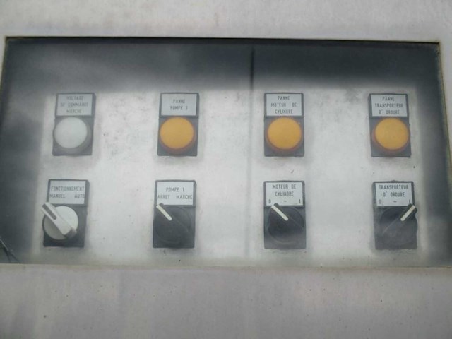 Frutiger baumaschinen am00518 banden de-en montageapparaat - afbeelding 2 van  11