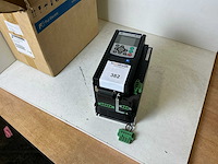 Fuji electric frn0019lm2a-4e frequentieregelaar - afbeelding 1 van  10