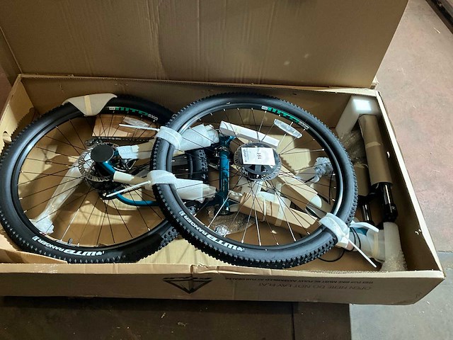 Fuji nevada 27,5" dark teal (1x) - afbeelding 1 van  4