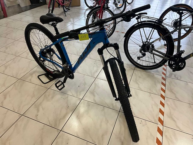 Fuji nevror mountainbike - afbeelding 2 van  6