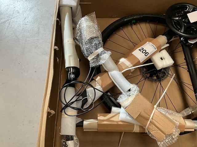 Fuji traverse 1.7 21" satin black / green (1x) - afbeelding 5 van  5