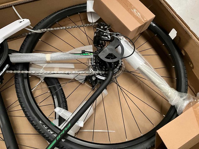 Fuji traverse 1.7 21" satin black / green (1x) - afbeelding 3 van  5