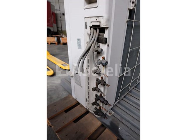 Fujitsu aoy30lmaw4 omvormerwarmtepomp - afbeelding 4 van  6