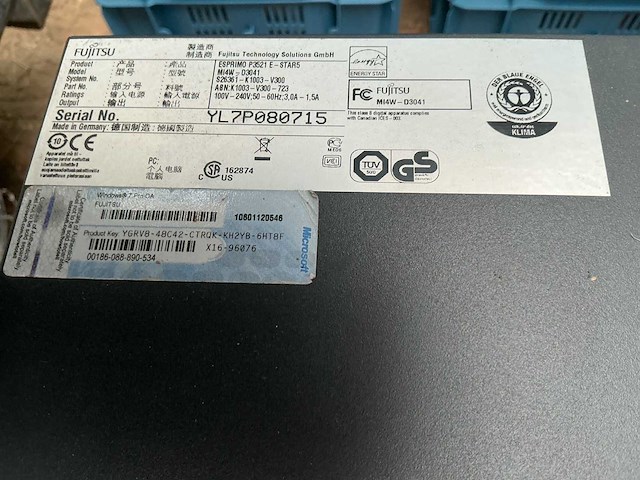 Fujitsu computercomfiguratie - afbeelding 3 van  4