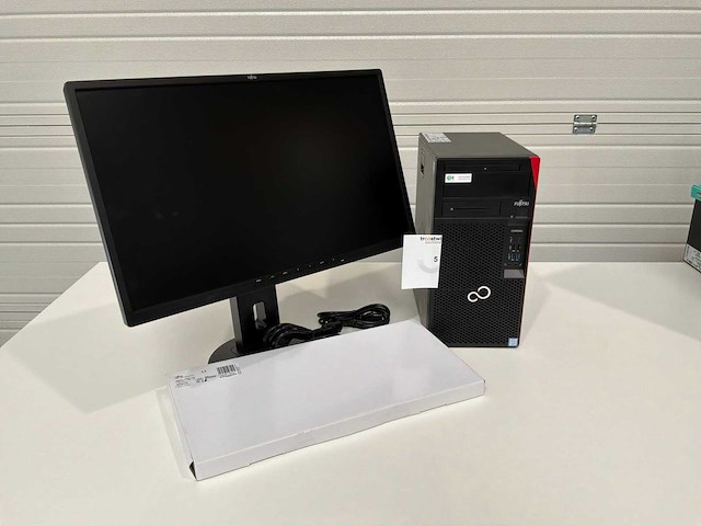 Fujitsu esprimo p758/e85 desktop - afbeelding 1 van  9