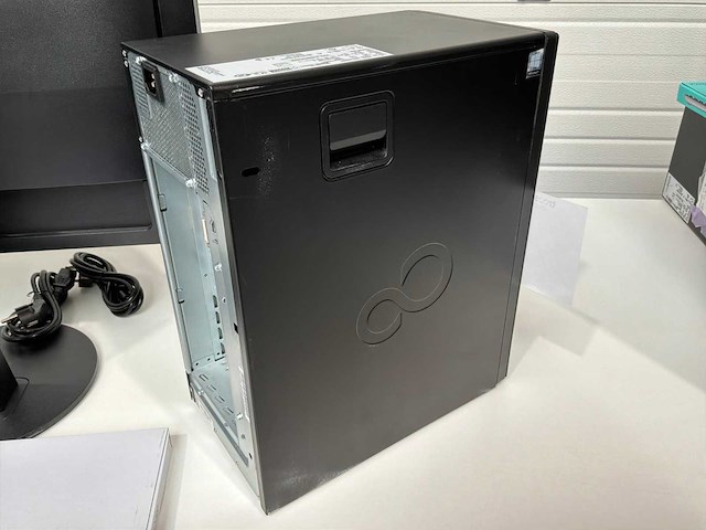 Fujitsu esprimo p758/e85 desktop - afbeelding 4 van  9