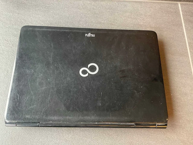 Fujitsu lifebook laptop - afbeelding 2 van  7