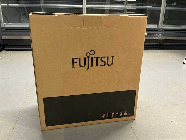 Fujitsu mi4w pc - afbeelding 1 van  4