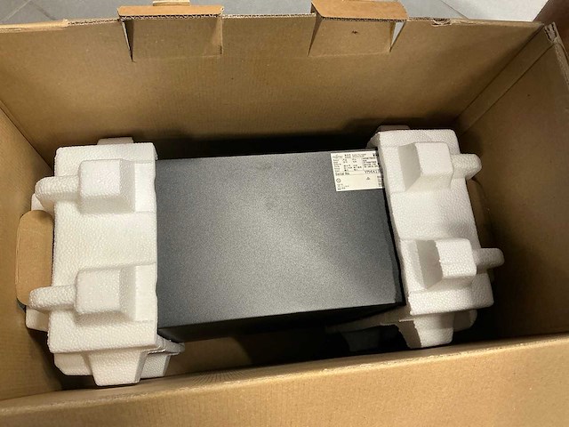 Fujitsu mi4w pc - afbeelding 3 van  4