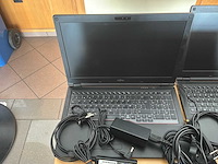 Fujitsu-siemens - 2019 - lifebook e558 - partij 1 van 10 laptops met accessoires - afbeelding 13 van  15