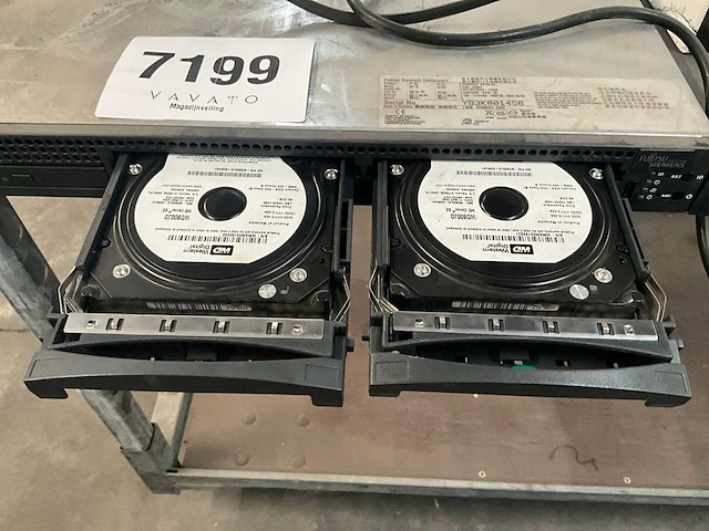 Fujitsu siemens primergy rx100 s3 server - afbeelding 2 van  7