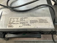 Fujitsu siemens primergy rx100 s3 server - afbeelding 7 van  7